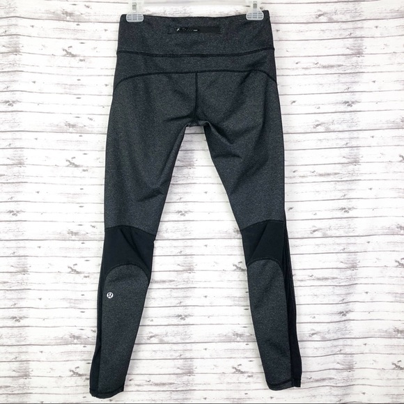 Lululemon Charcoal Black Mesh Panel Stretch Workout Crop Leggings - Picture 2 of 9